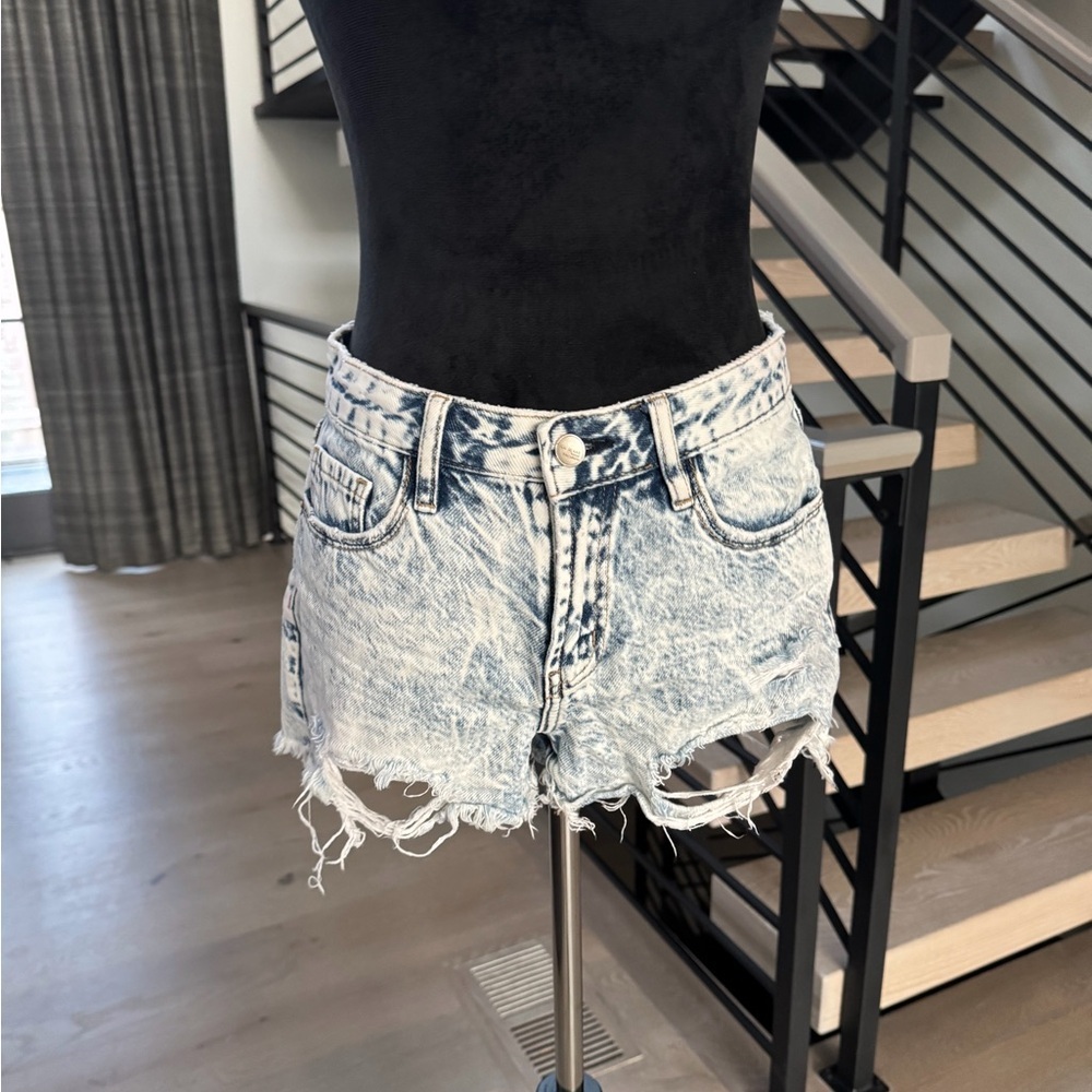 Distressed Denim Women Shorts size S - Picture 1 of 7